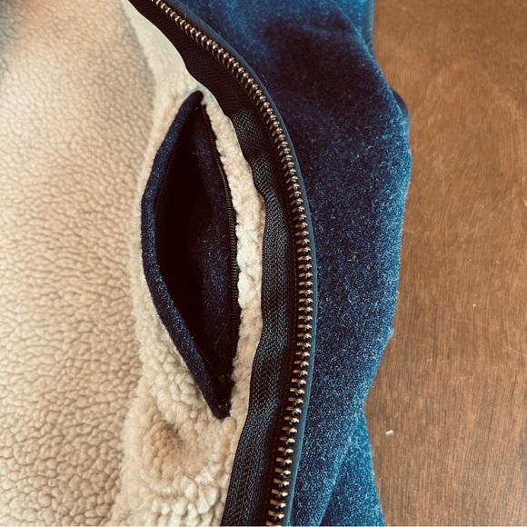 L.L. Bean Wool Sherpa Lined Outerwear Vest Navy Size XL - Picture 9 of 16